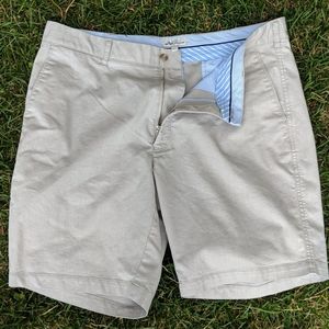 Peter Millar Men's Shorts 35